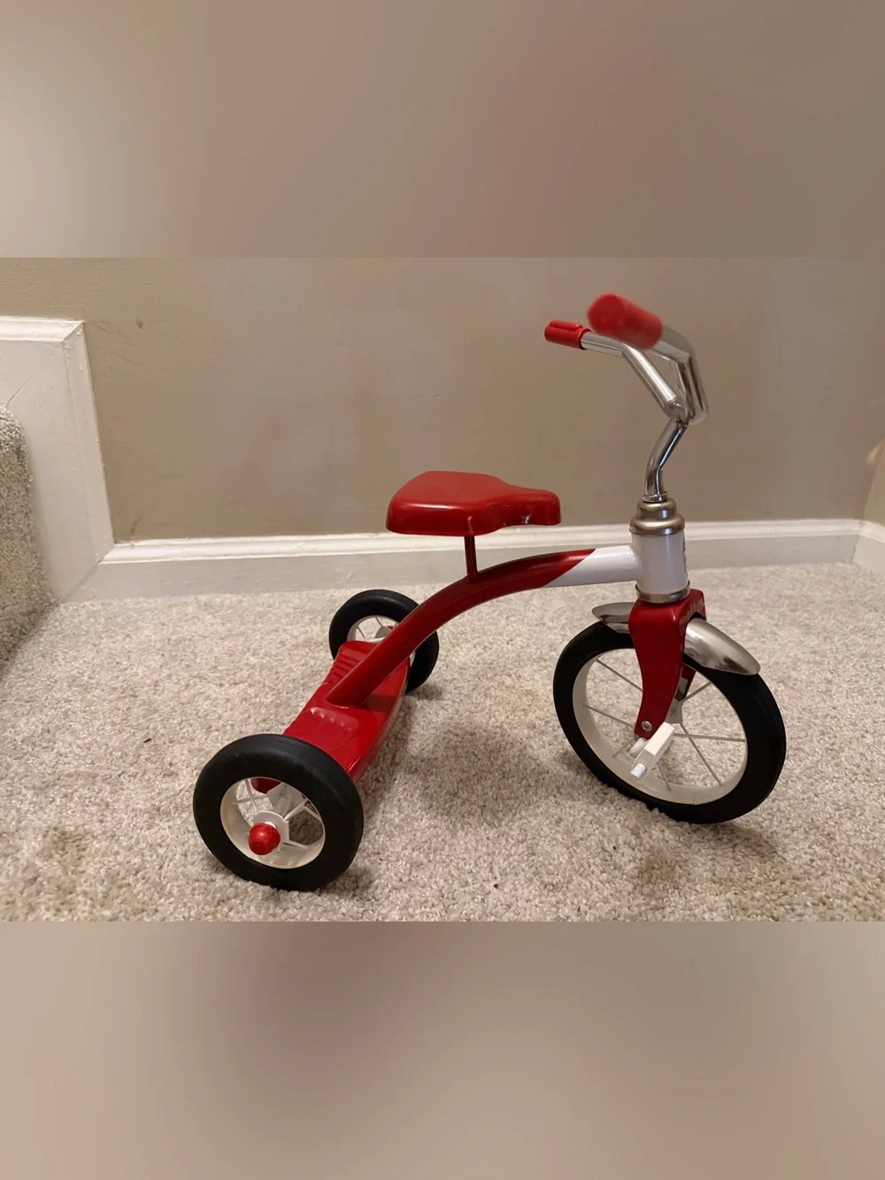 Miniature Roadmaster Tricycle Display Dolls Toys 12''LX8''WX11''H Like New